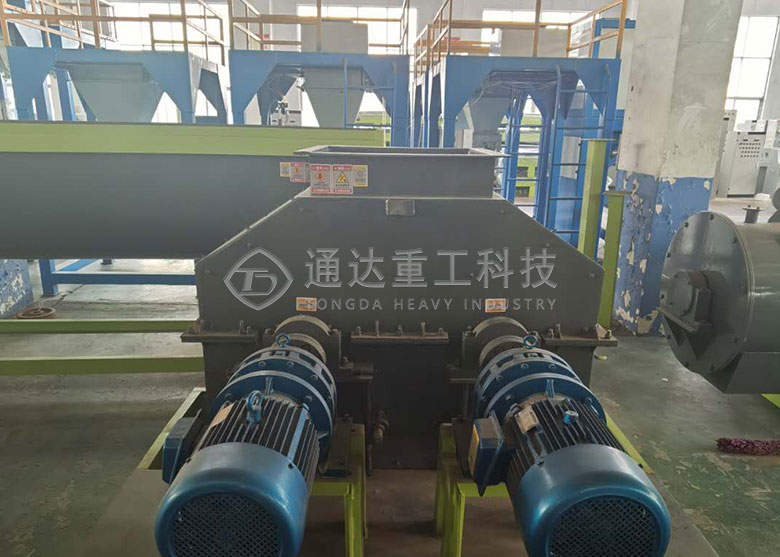 �p�S�?zh��n)�����C(j��)