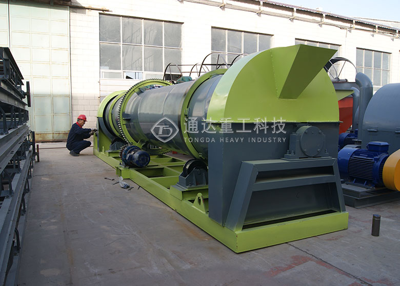 通達(dá)有機(jī)肥造粒機(jī)都有哪幾種類型 通達(dá)有機(jī)肥造粒機(jī)都有哪幾種類型